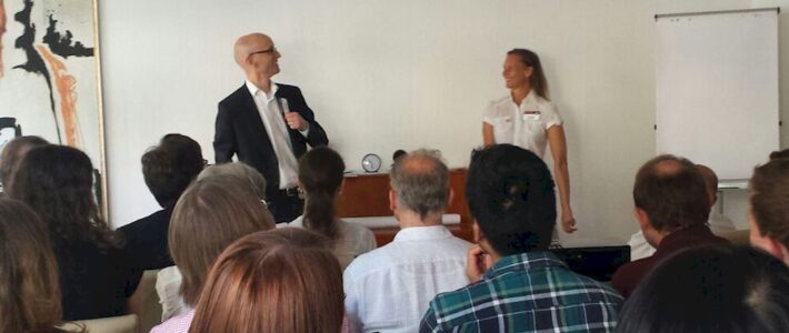Club Officer Training Area A4 & A5 – 1. Halbjahr 2016 Teilnehmende beim Club Officer Training der Toastmasters Areas A4 und A5 im Juli 2016.