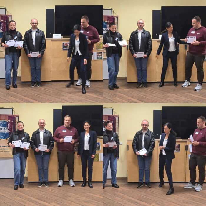 Collage from a Toastmasters evening at Kölner Sprechbar showing adults in a seminar room during award moments, conversations and public speaking activities.