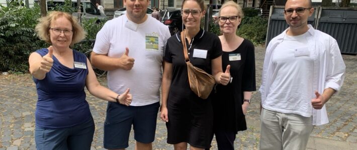 Vorstand der Kölner Sprechbar beim Club Officer Training der Area A3, von links: Andrea Hoffmann, Kristof Glienke, Danja Krahé, Sarah Bahß und Aleksandr Anfilofev.